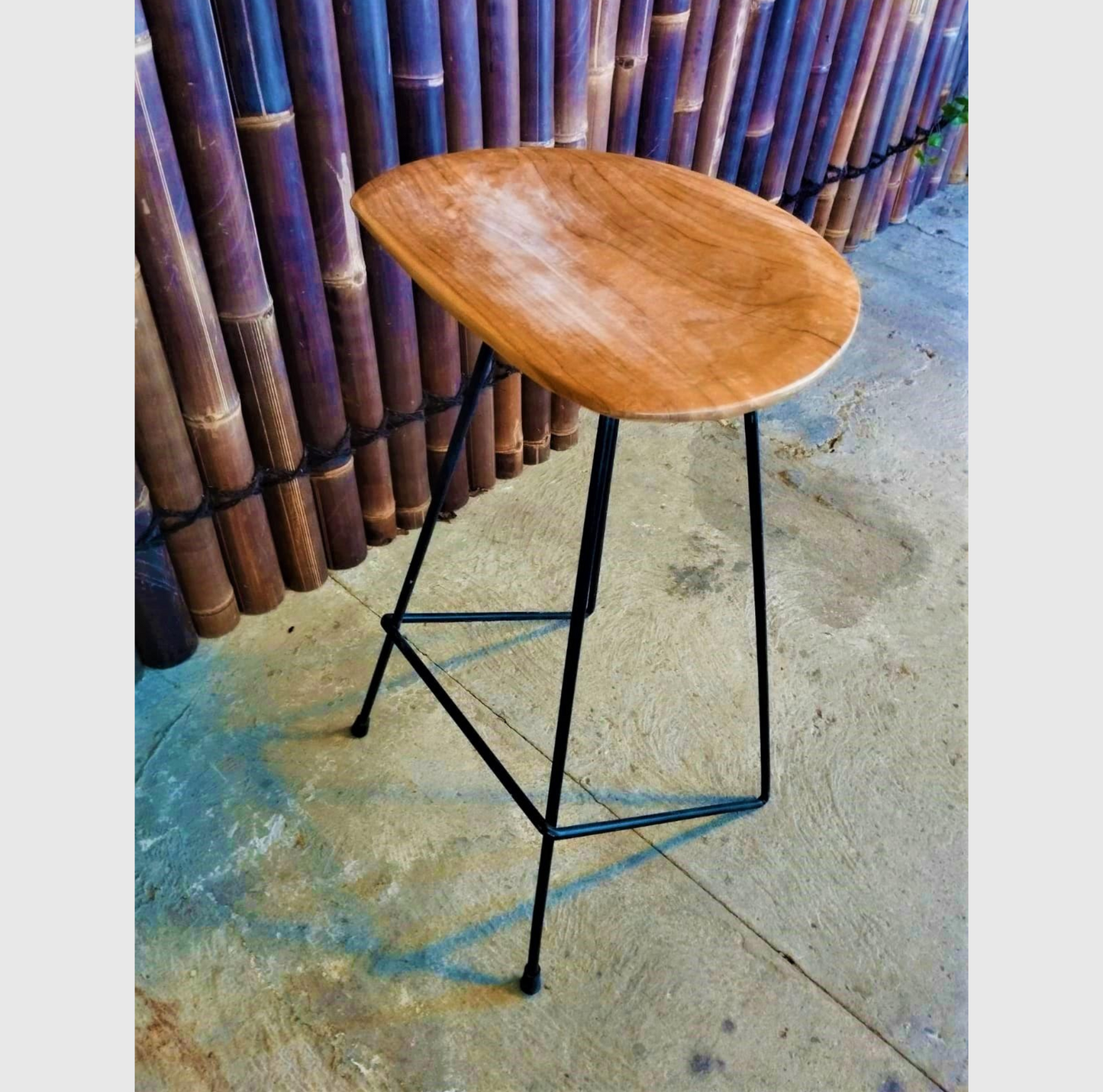 Tabouret haut de bar extérieur teck haut assise