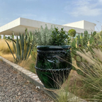 Pot moyen en terre cuite émaillé vert Tamegroute – Artisanat marocain authentique pour intérieur et extérieur