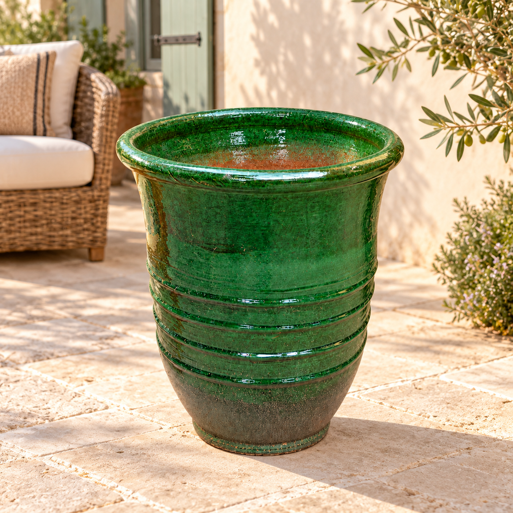 Petit pot en terre cuite émaillé vert Tamegroute – Artisanat marocain authentique pour intérieur et extérieur