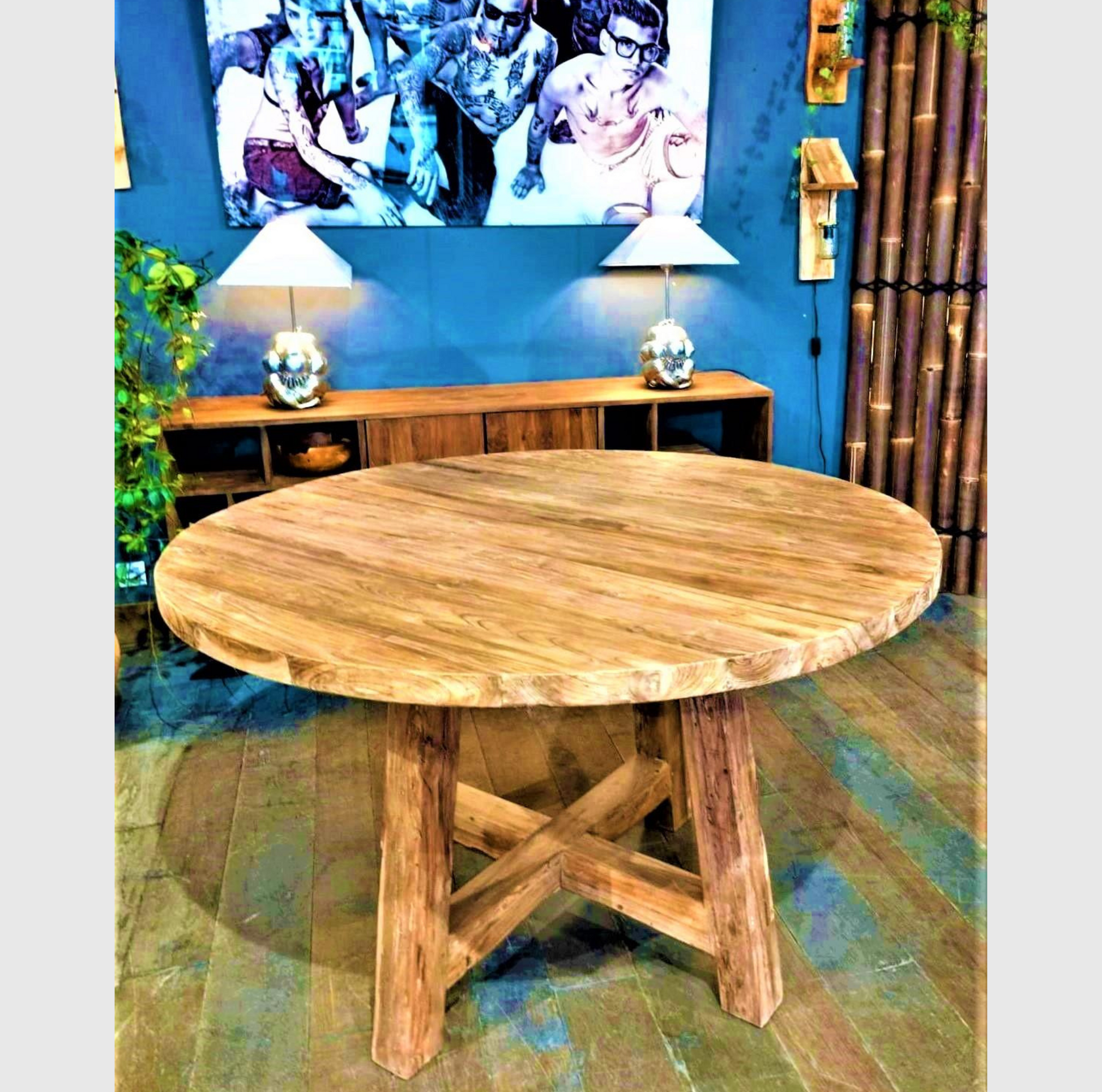 Table Ronde en Teck Andreas, design en teck recyclé, disponible en 130 cm et 150 cm, idéale pour jardin, terrasse ou salle à manger.