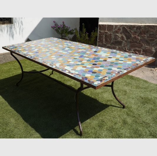
pied fer forgé, fer forgé, mosaïque de céramique, table zellige, chaise, mosaïque moderne, matelas, table mosaïque moderne, banquette, mosaïque pure.