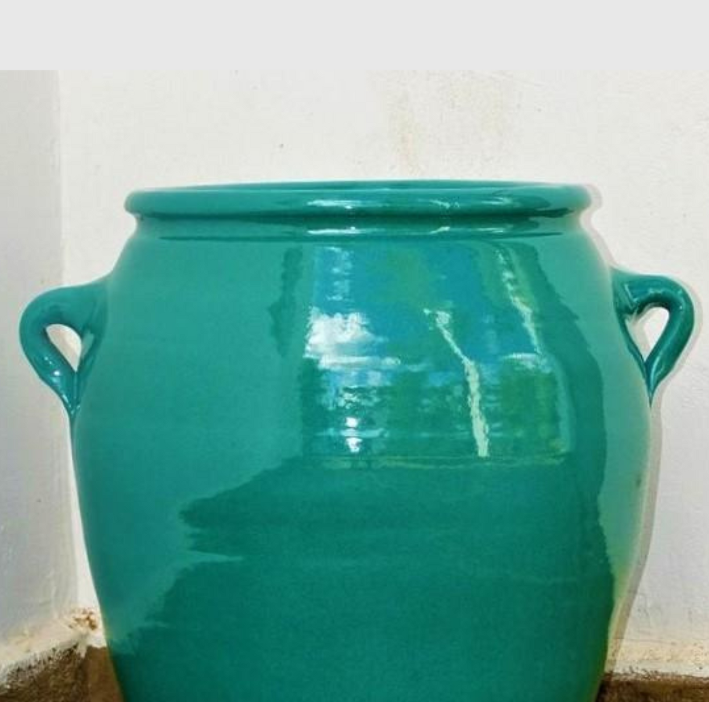 Vase terre cuite émaillée Aigue-marine Hauteur 58 cm Ouverture 35 cm Diamètre 45 cm