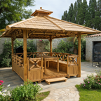Paillote bambou avec banquettes intégrées, structure ouverte et toiture ventilée pour espace repas et détente extérieur
