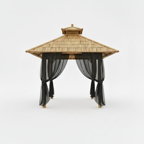 Paillote bambou avec voilages noirs latéraux, structure ouverte et espace détente extérieur élégant et protégé