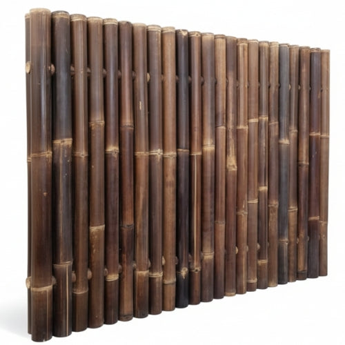 Vue latérale du panneau bambou foncé révélant l’épaisseur de 8 cm et la densité structurelle renforcée