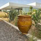 Pot en Terre Cuite Émaillé Jaune – Décoration Artisanale pour Jardin et Intérieur