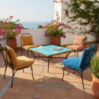 Table marocaine basse carrée en zellige bleu installée dans un salon de jardin extérieur à l’ambiance méditerranéenne