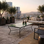 Table en zellige 200 × 100 cm Vert Tamegroute – Table artisanale marocaine avec plateau en résine et pied fixe noir en fer forgé