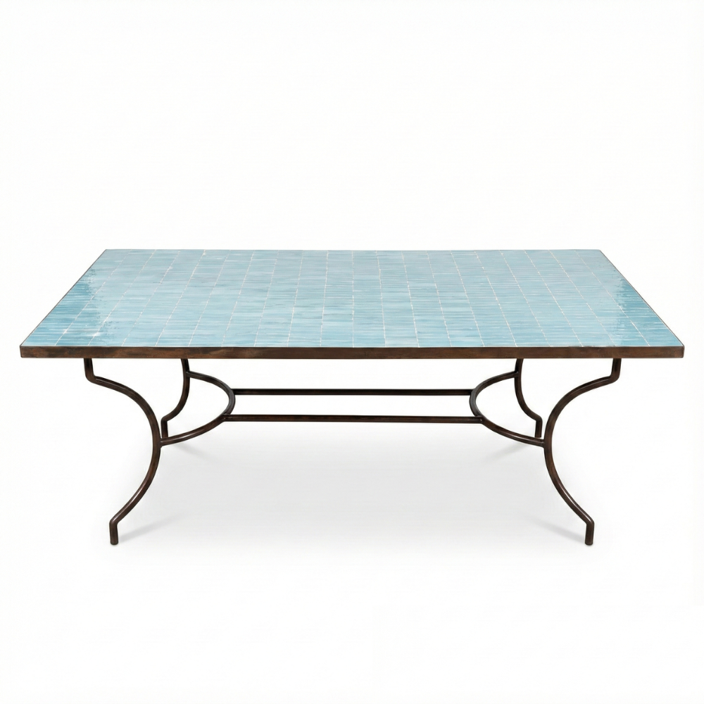 Table zellige rectangulaire bleu ciel avec pied fixe en fer forgé noir