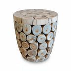Tabouret en rondins de teck massif monobloc avec assise sculpturale naturelle pour usage intérieur et extérieur abrité