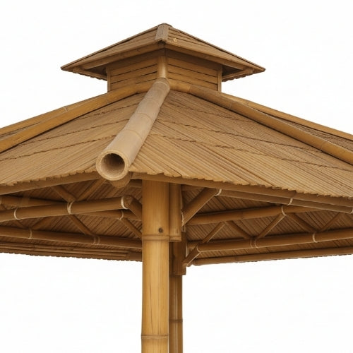 Détail de la toiture en bambou avec tressage naturel et ventilation optimisée