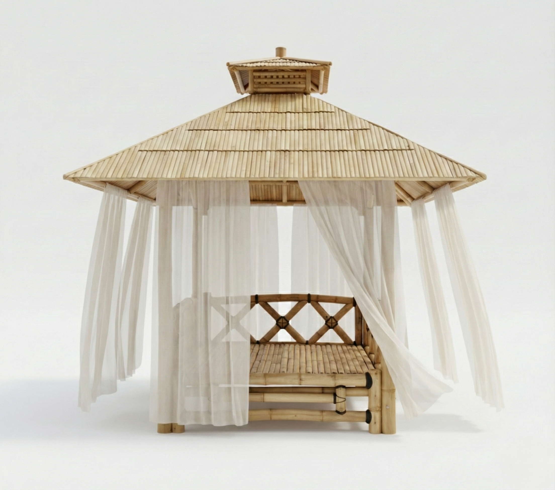 Voilage extérieur blanc posé sur structure bambou pour terrasse ou espace détente sous paillote