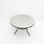 Table ronde en zellige Ø 120 cm Beige – Table artisanale marocaine avec pied fixe noir en fer forgé